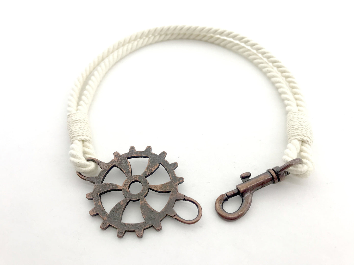 Curtain tieback for industrial style settings, in eco-friendly WHITE cotton. Ideal for lofts and open spaces. Made in Italy.