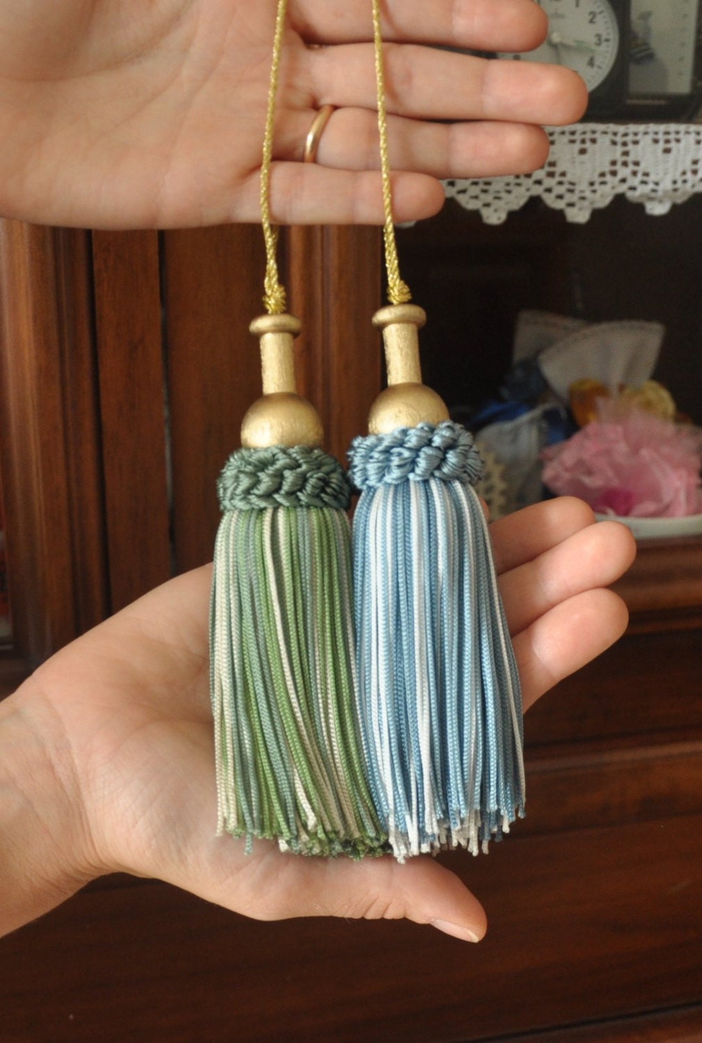 Bow Tassel Key Shabby Chic 15cm - Made in Florence