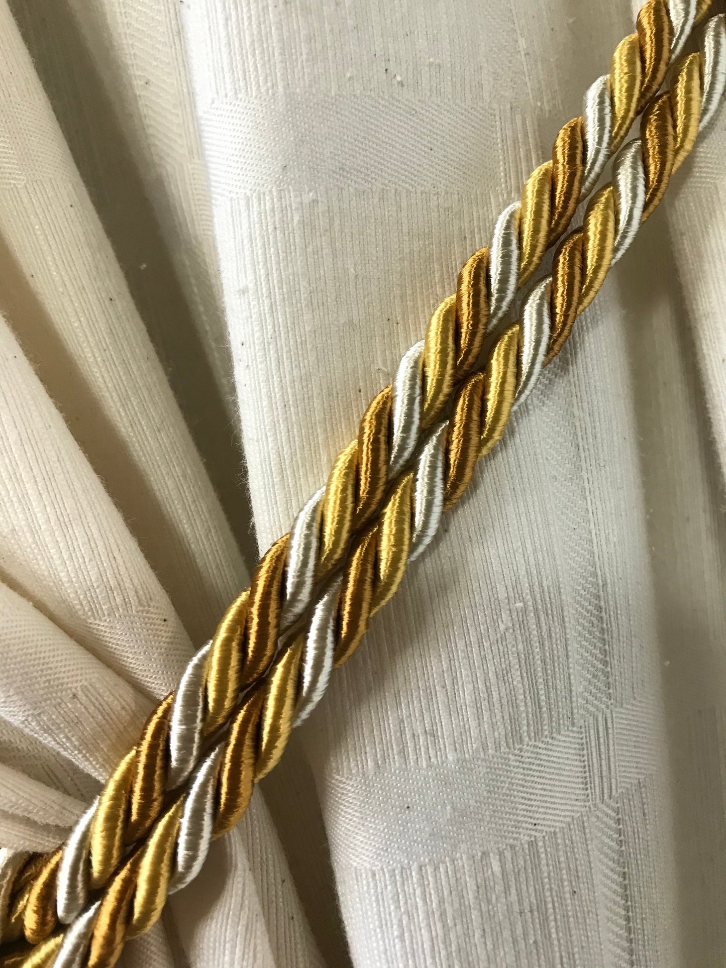 Tassel Tie-Backs for Curtains 15cm - Gold and Ivory | Made in Florence