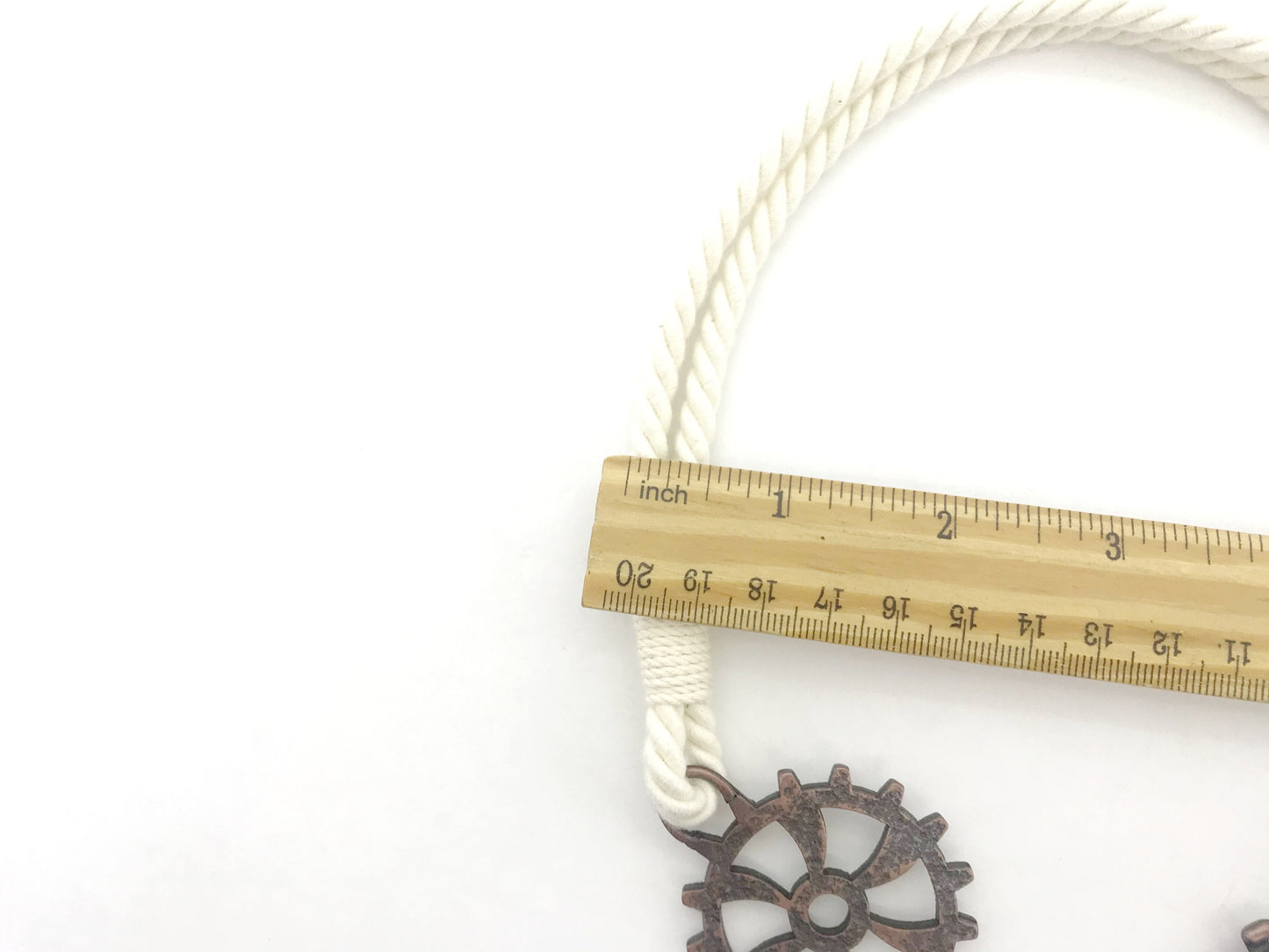 Curtain tieback for industrial style settings, in eco-friendly WHITE cotton. Ideal for lofts and open spaces. Made in Italy.
