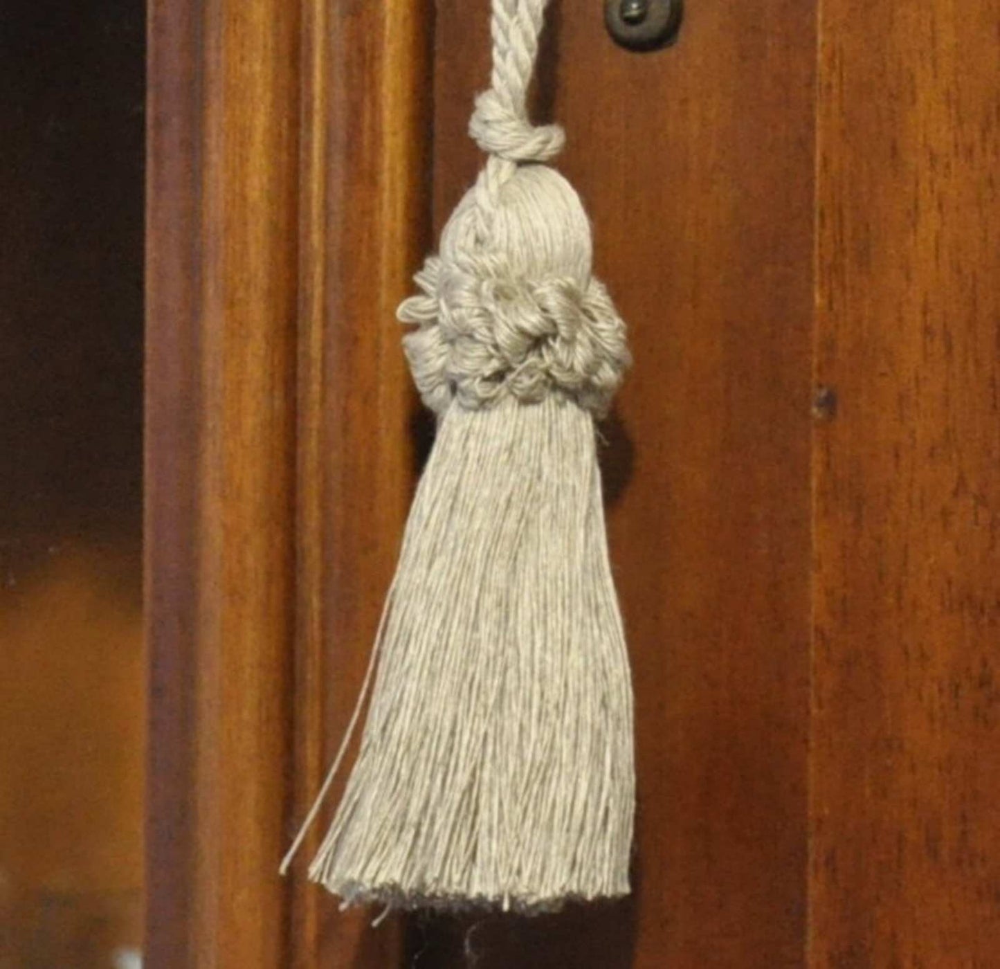 Natural Fibers Key Tassel Bow 8cm - Made in Florence