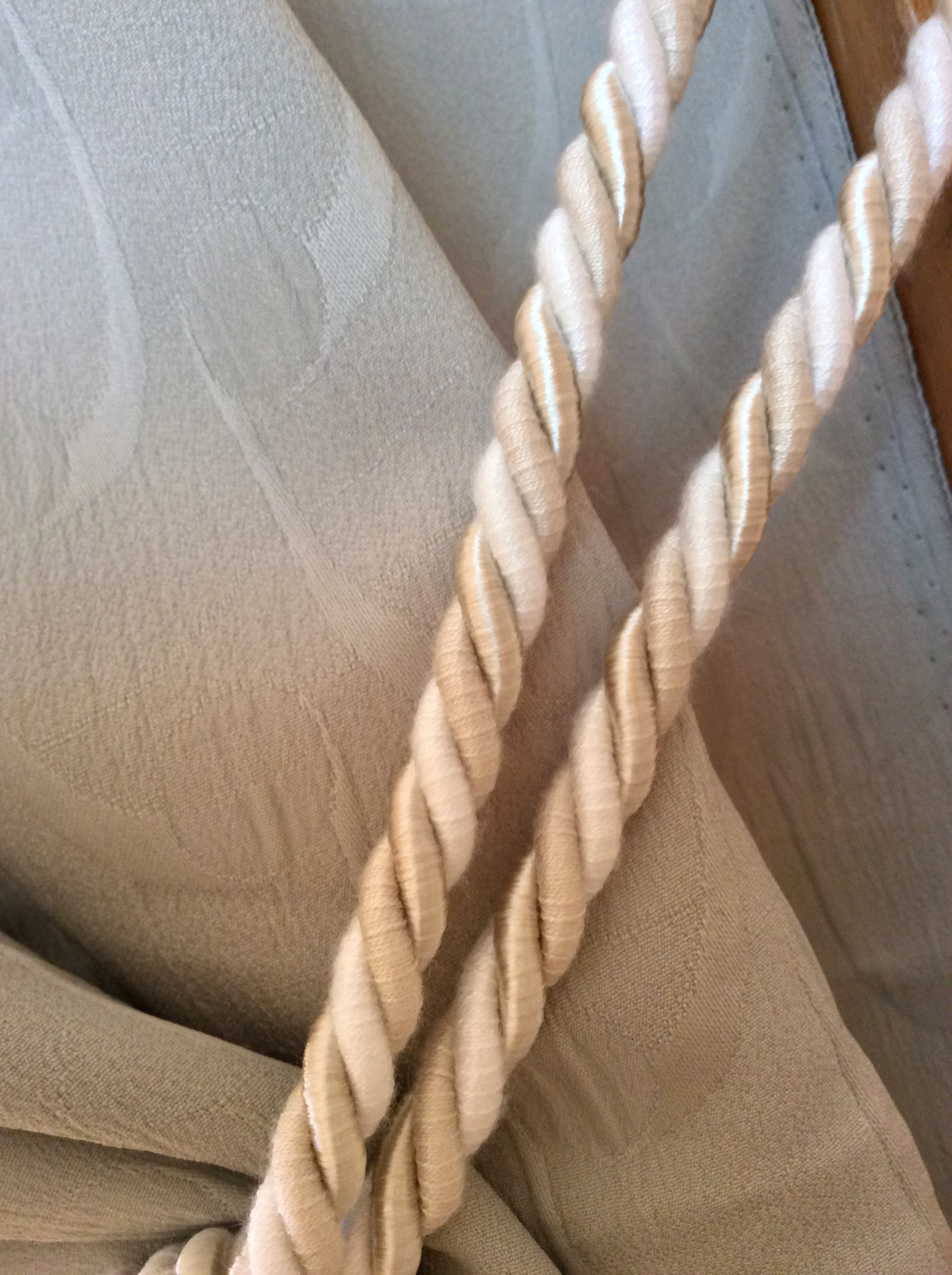 Curtain Tiebacks with Large Tassel 16cm - Ivory Mix | Made in Florence