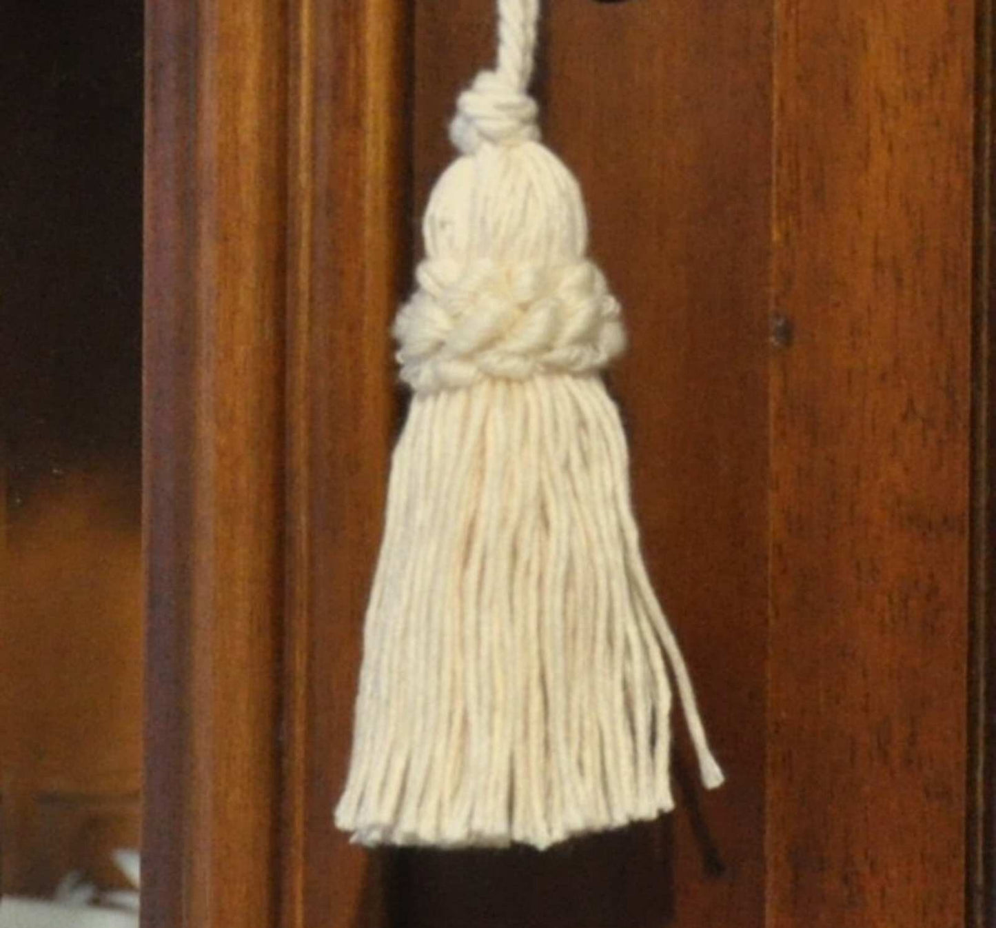 Natural Fibers Key Tassel Bow 8cm - Made in Florence