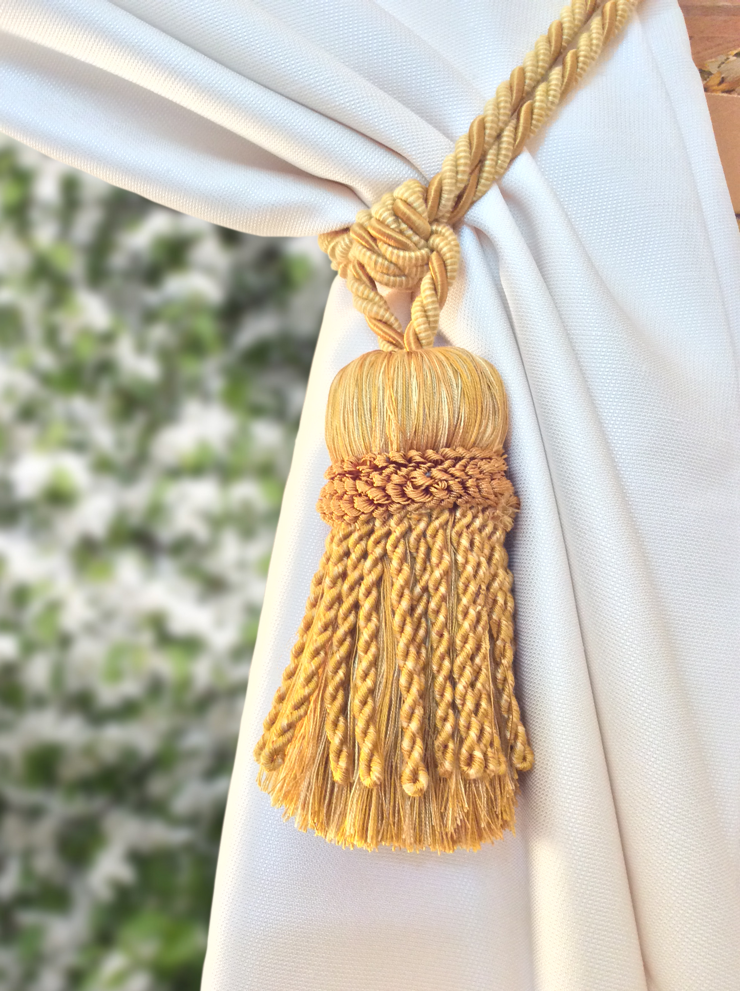 Superb large ivory color mix curtain tieback, luxury decoration for curtains draperies drapes made in Italy