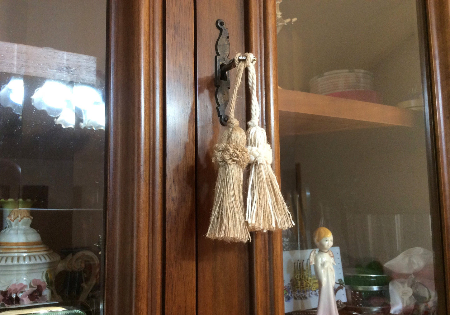 Natural Jute Tassel Bow Keyring 8cm - Made in Florence