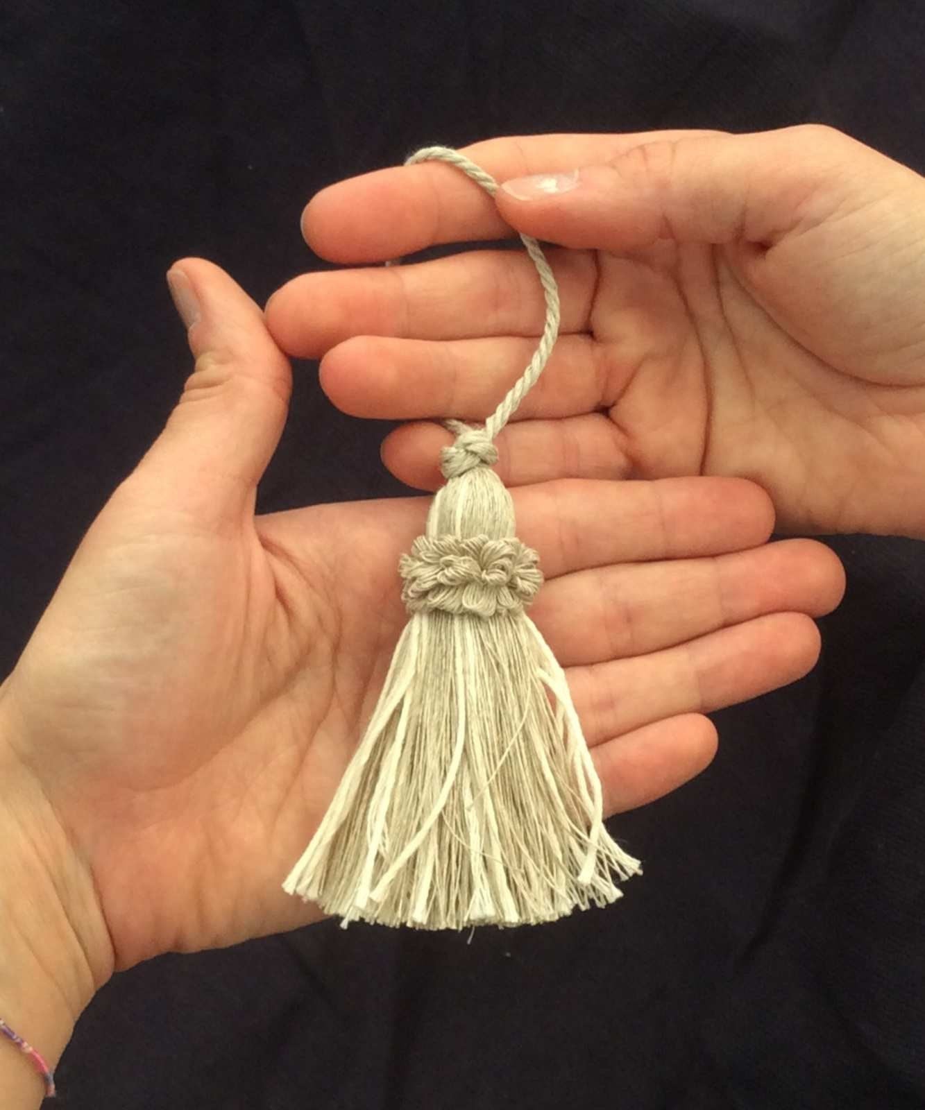 Natural Fibers Key Tassel Bow 8cm - Made in Florence