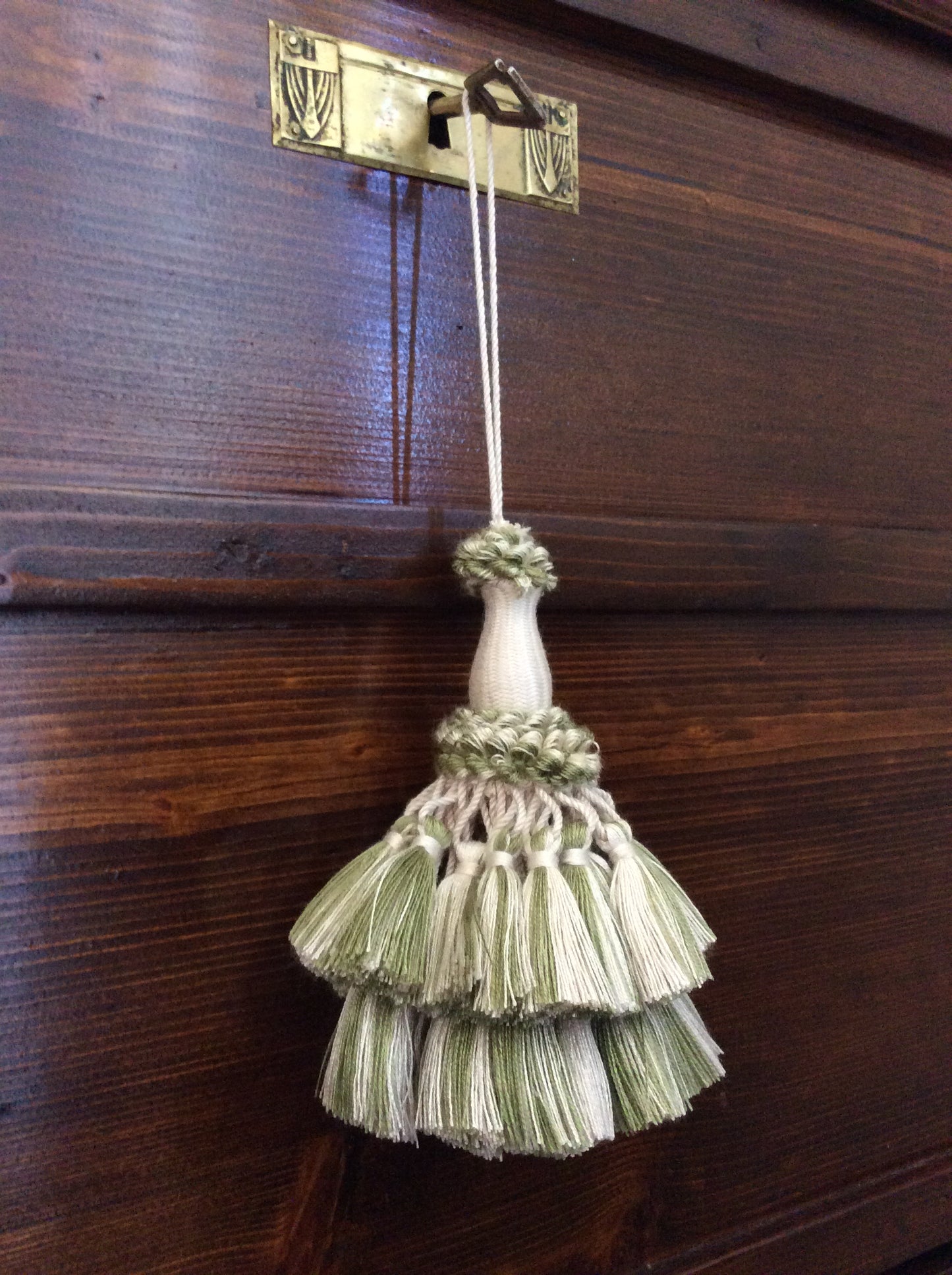 Nappa Ballerina Large 15cm Tassel with Bow for Curtains and Furniture - 2 Colors Florence