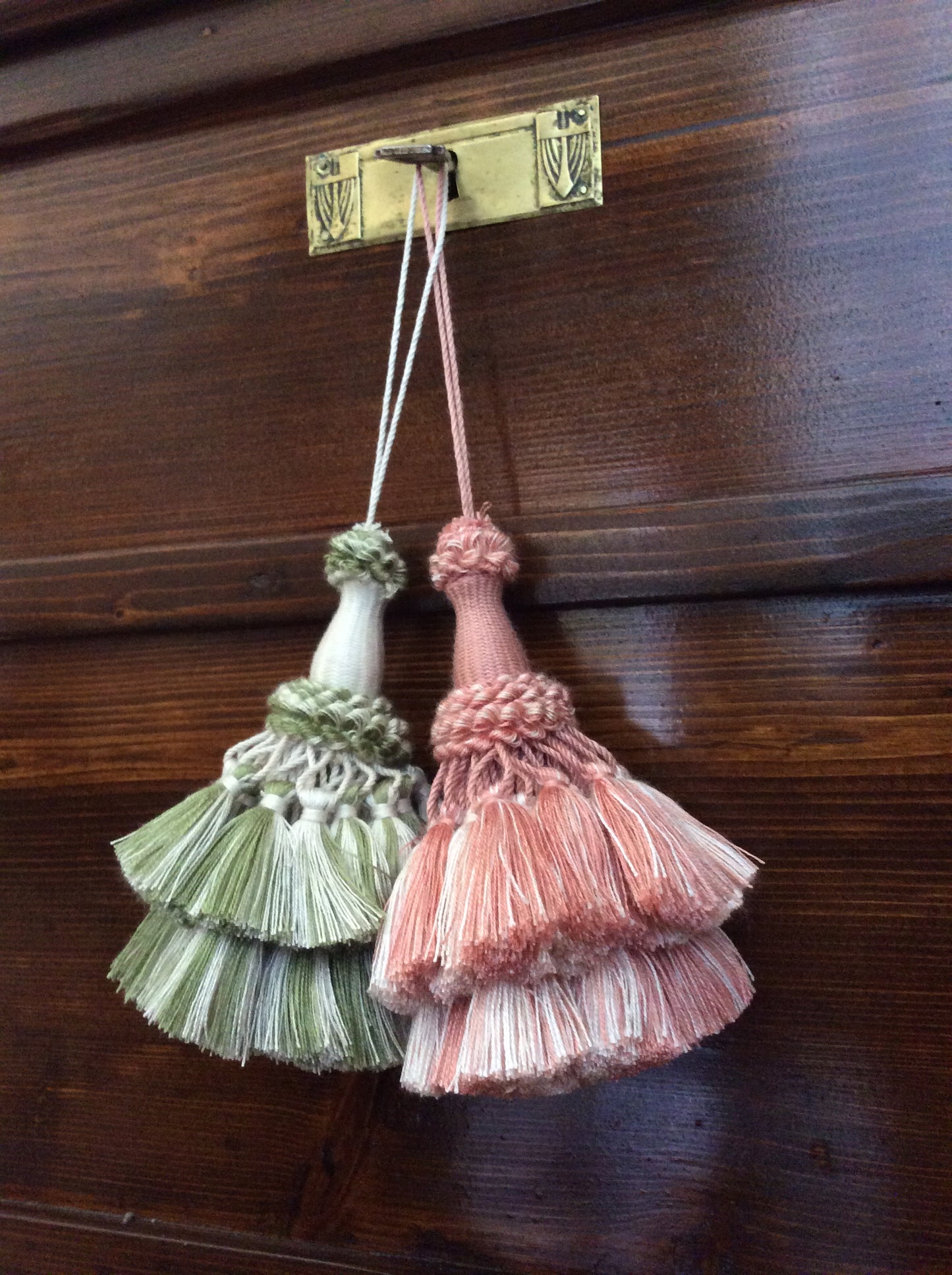 Nappa Ballerina Large 15cm Tassel with Bow for Curtains and Furniture - 2 Colors Florence