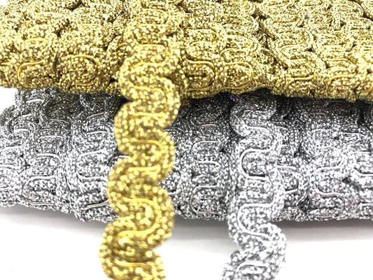 1 meter gold or silver sew-on trim 13mm. Fashion decoration for bags, shoes, belts, trousers, and sweaters.