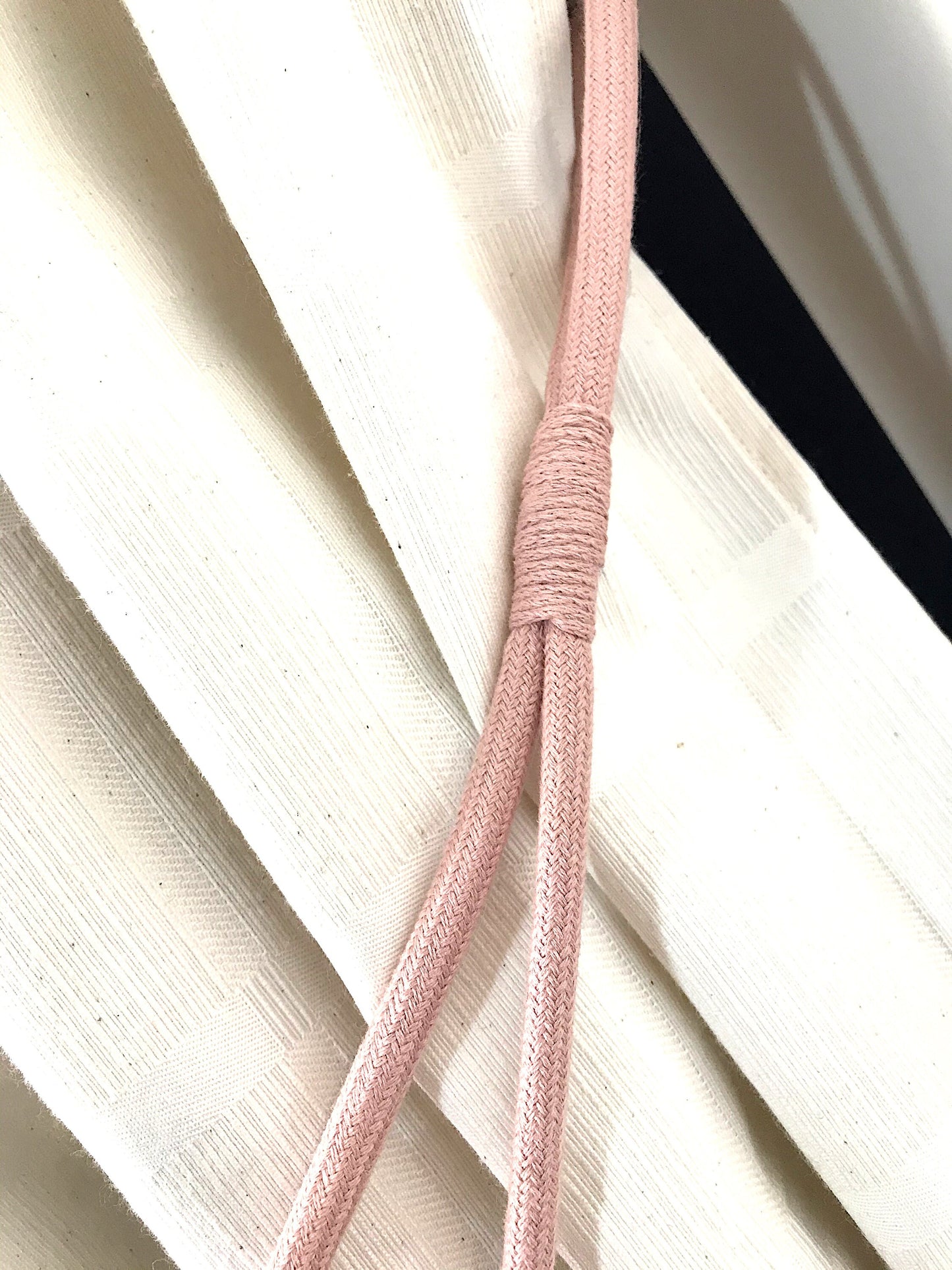 Pink three-ring tie-back, elegant decoration for curtains drapery drapes made in Italy