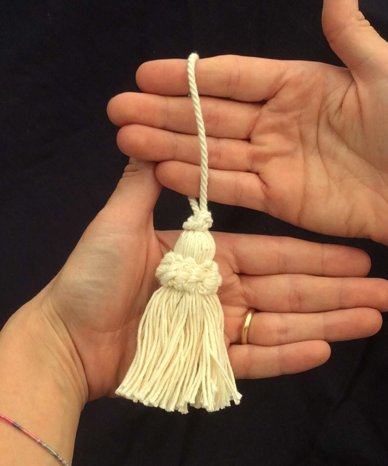 Natural Fibers Key Tassel Bow 8cm - Made in Florence