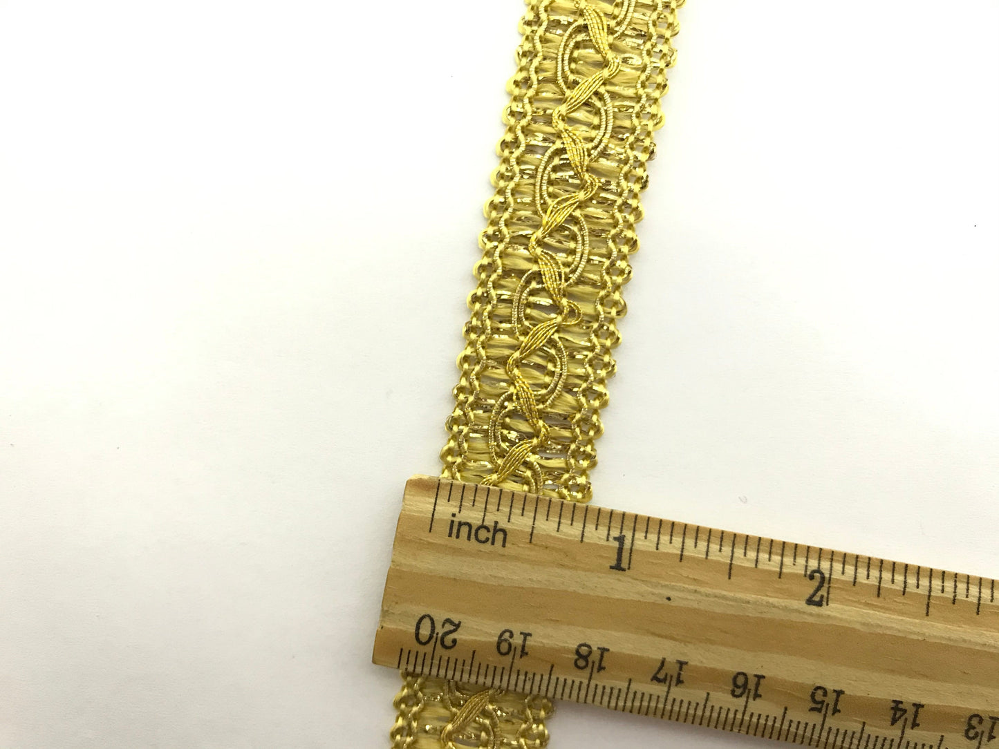 1 meter gold sew-on trim 20mm. Fashion decoration for bags, shoes, belts, trousers, and sweaters.