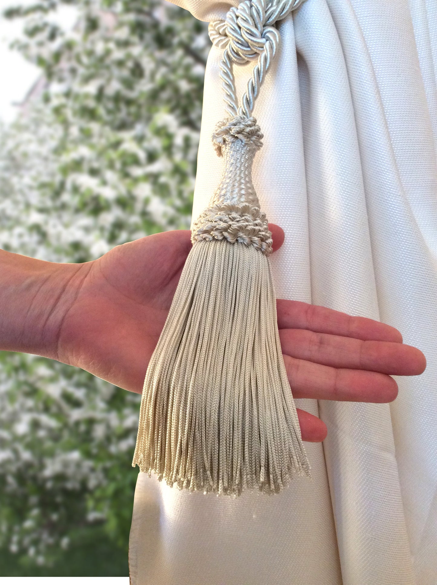 Curtain Tiebacks with Large Tassel 20cm - Cream | Made in Florence