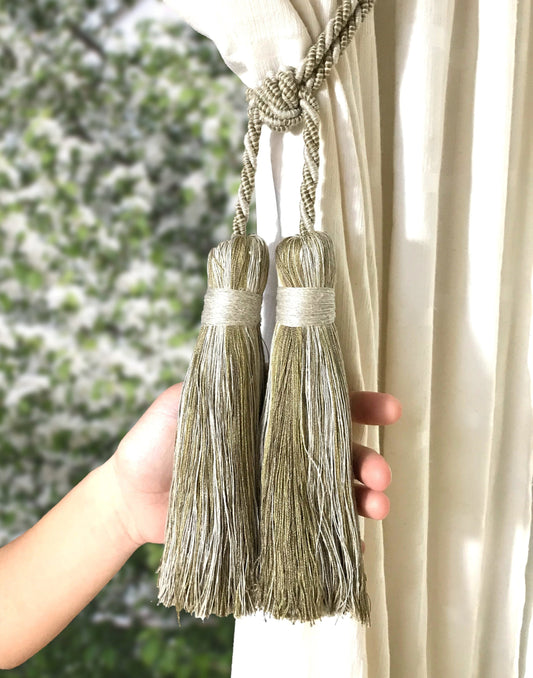 1 tassel, key fob, various colors Made in Florence