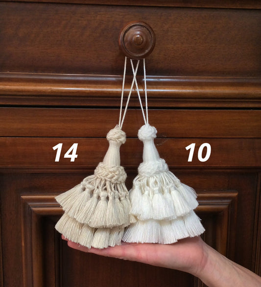 Ballerina Tassel Large Key 15cm for Curtains and Furniture - 2 Colors Florence
