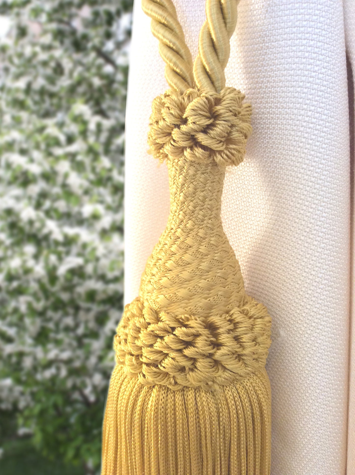 Curtain Tiebacks with Large Tassel 20cm - Gold | Made in Florence